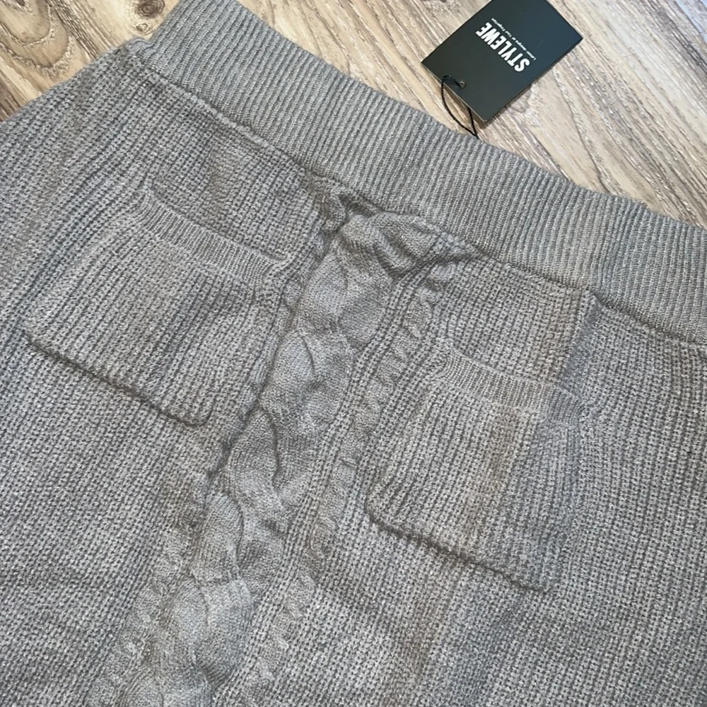 Plain High Waist Plain Sweater Skirt - Picture 9 of 10